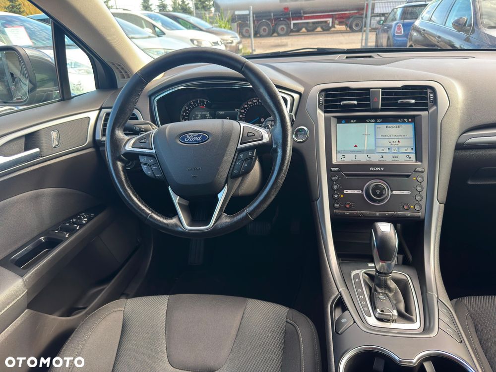 Ford Mondeo - 30