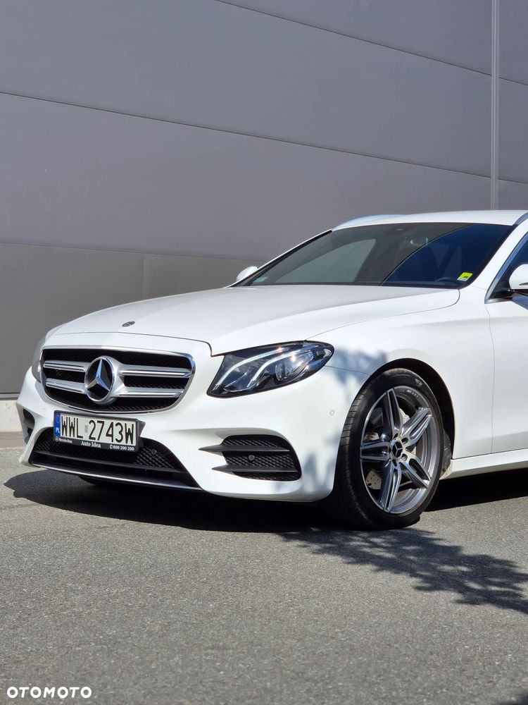 Mercedes-Benz Klasa E 220 d 4-Matic AMG - 36