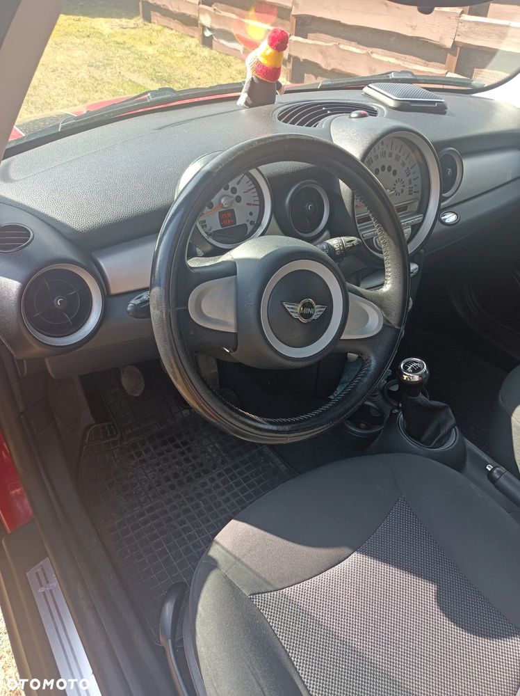 MINI ONE Standard - 8