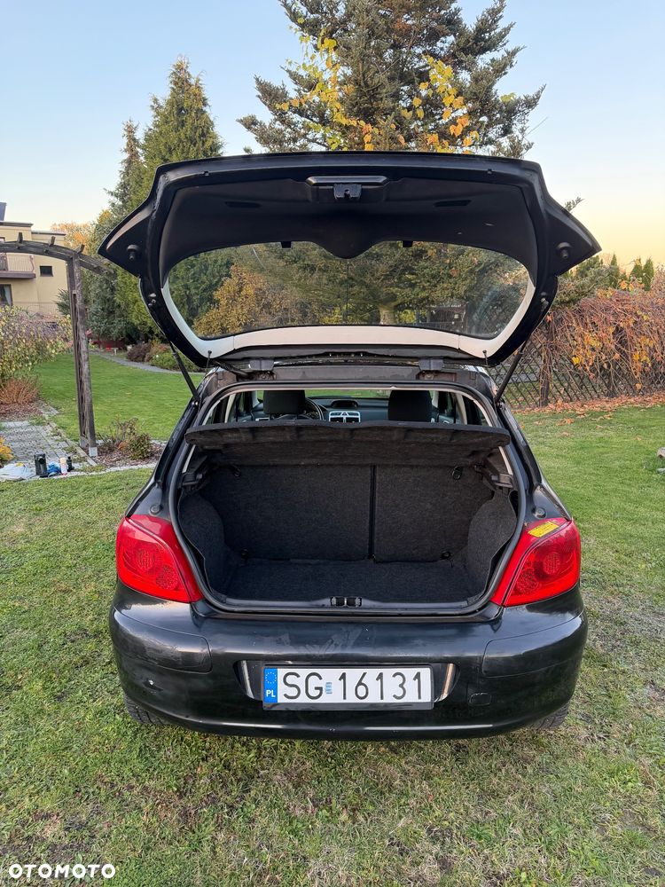 Peugeot 307 1.6 - 8