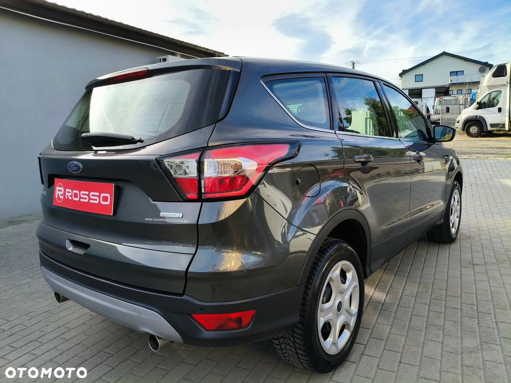Ford Kuga - 28