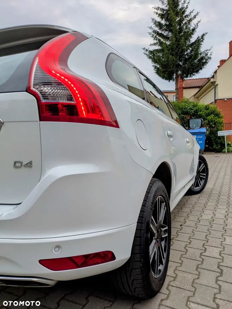 Volvo XC 60 D4 Momentum - 6