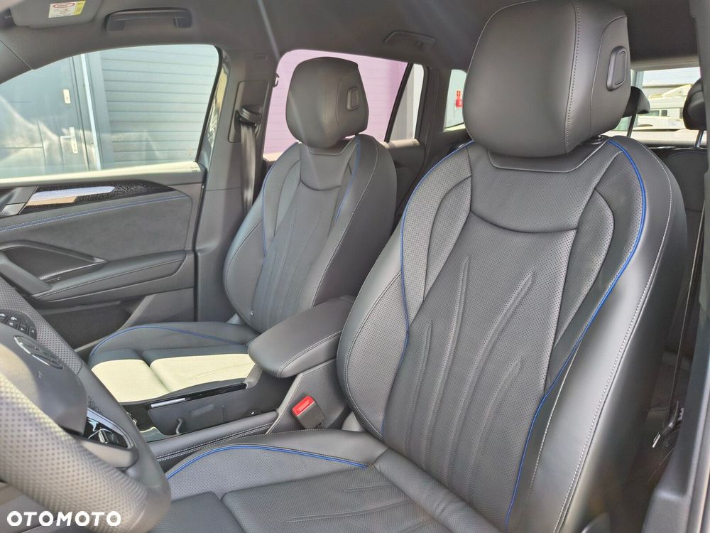 Volkswagen Tiguan - 17
