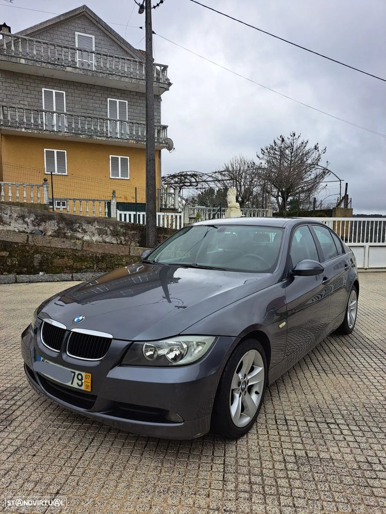 BMW 320 d - 1
