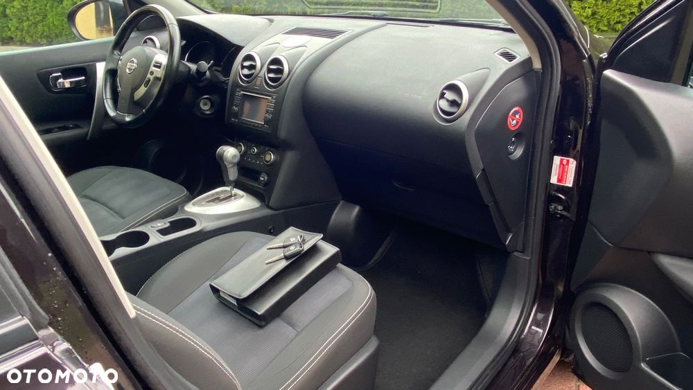 Nissan Qashqai 2.0 Tekna CVT - 10