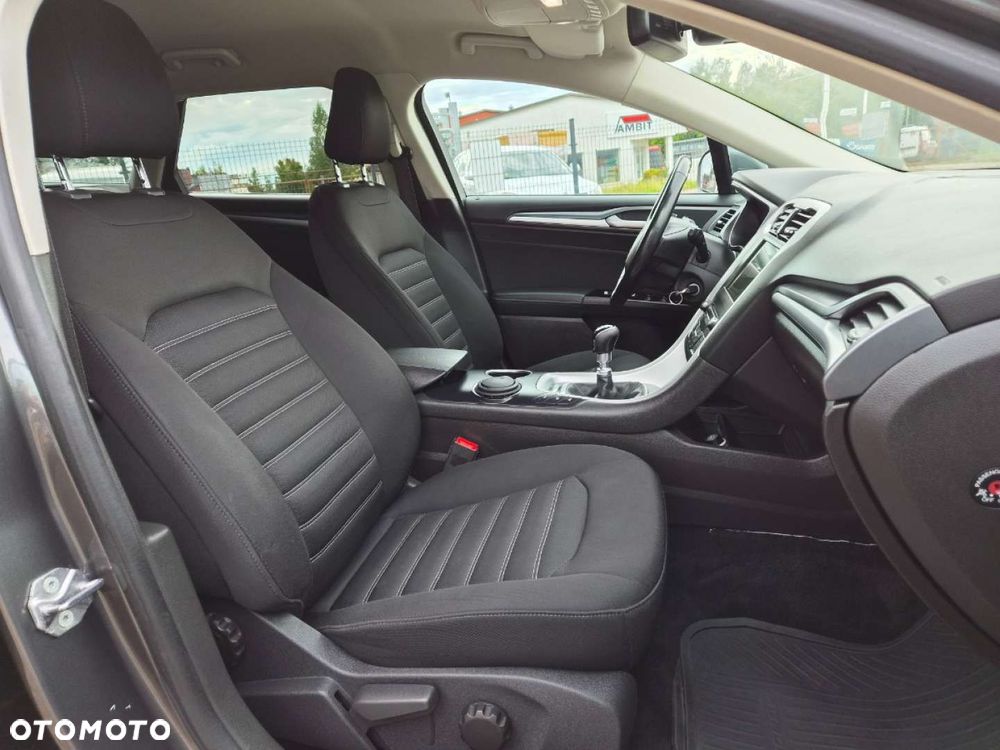 Ford Mondeo 2.0 TDCi Ambiente - 24