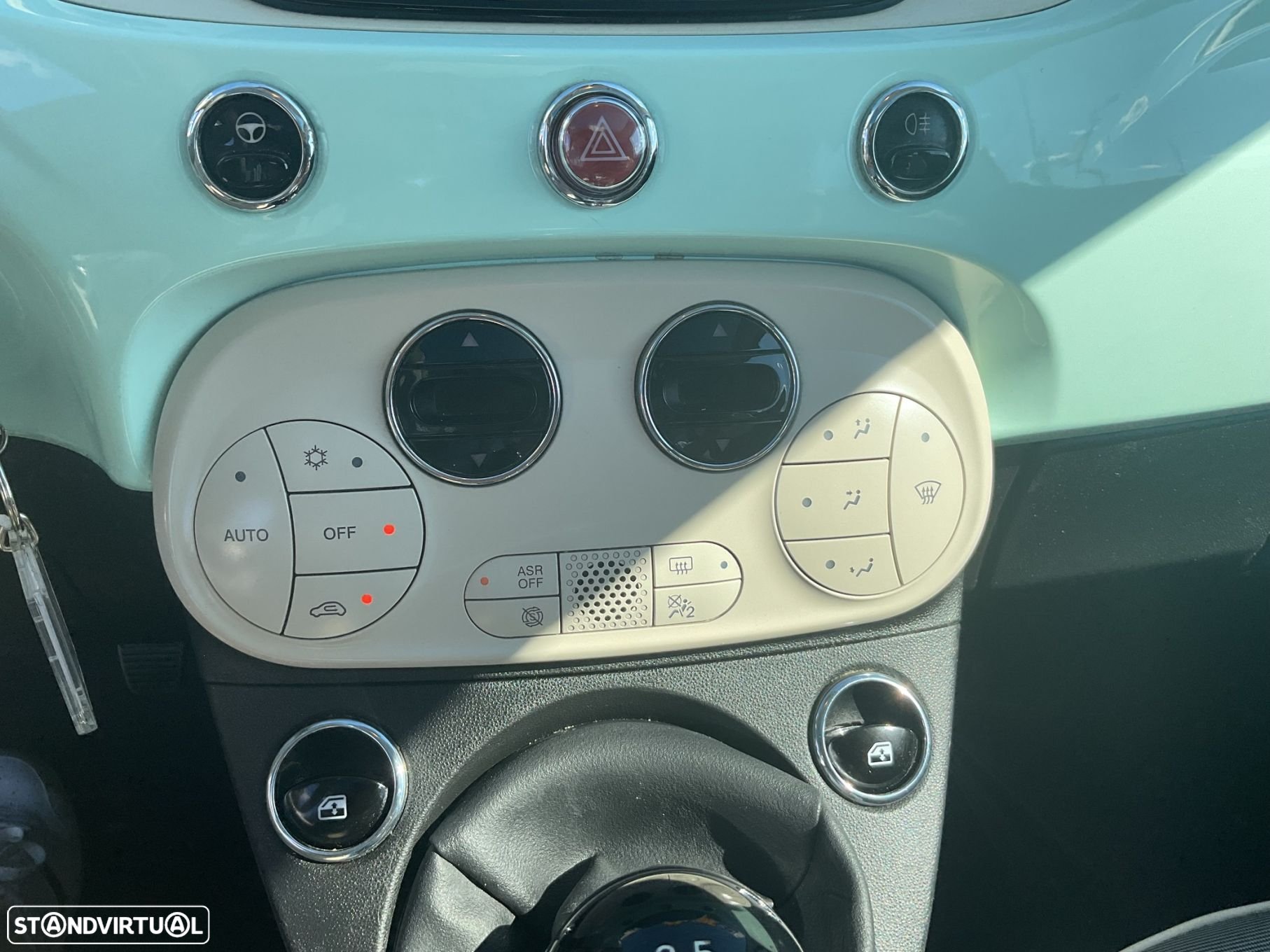 Fiat 500 1.0 Hybrid Lounge - 25