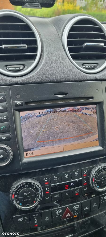 Mercedes-Benz GL 350 BlueTEC 4Matic 7G-TRONIC - 11