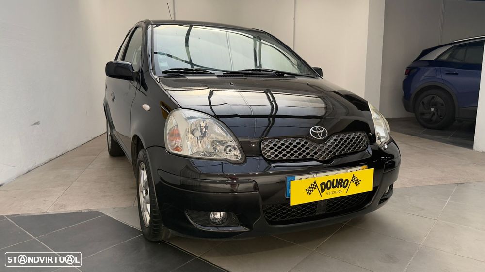 Toyota Yaris 1.0 Sol AC - 13