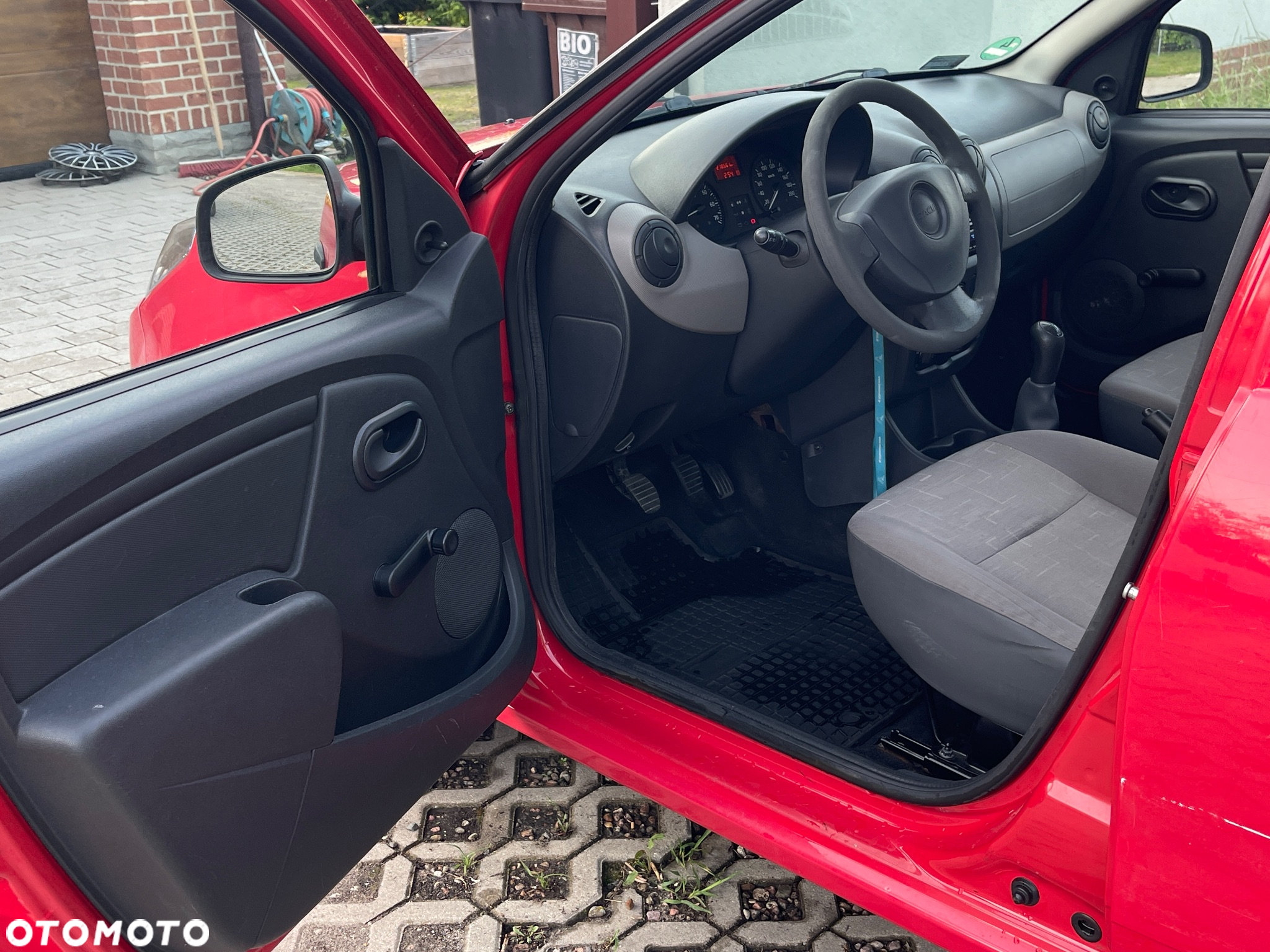 Dacia Sandero 1.4 MPI - 10