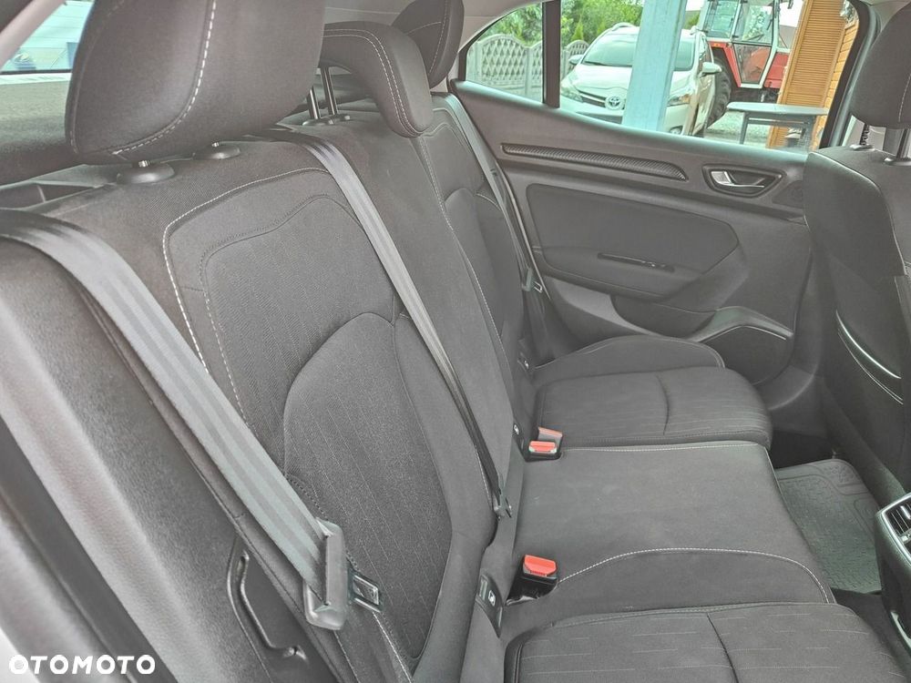 Renault Megane ENERGY TCe 130 LIMITED - 23
