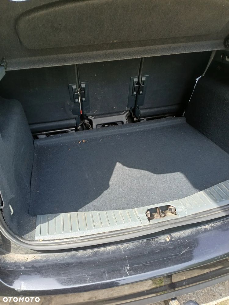 Ford C-MAX 1.6 TDCi Start-Stop-System Titanium - 8