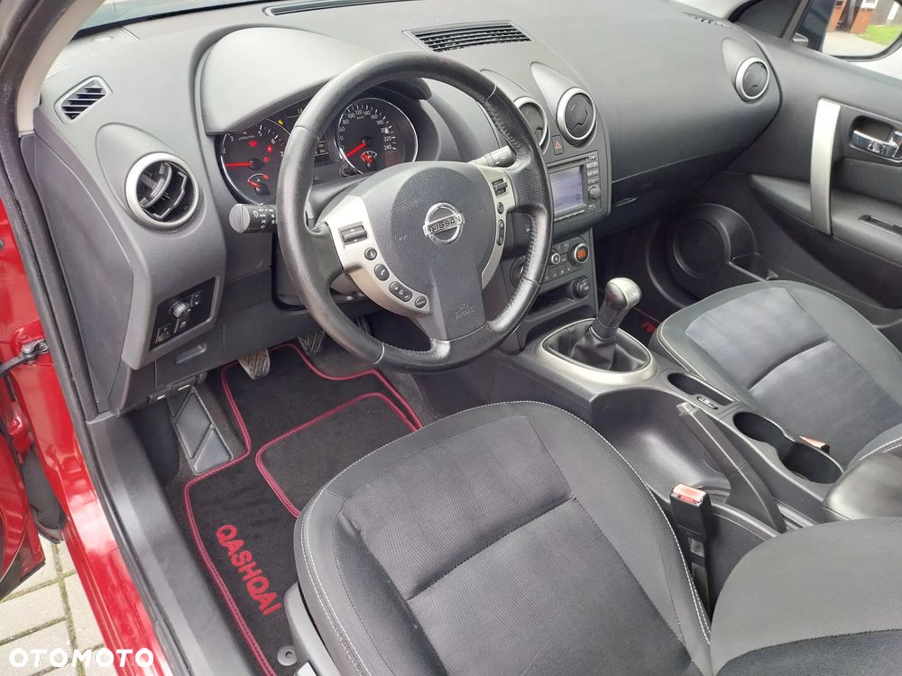 Nissan Qashqai 1.6 I-Way - 17