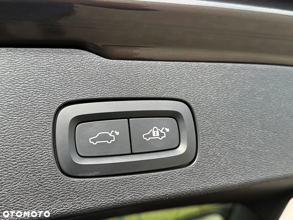 Volvo V60 D3 Geartronic Momentum Pro - 21