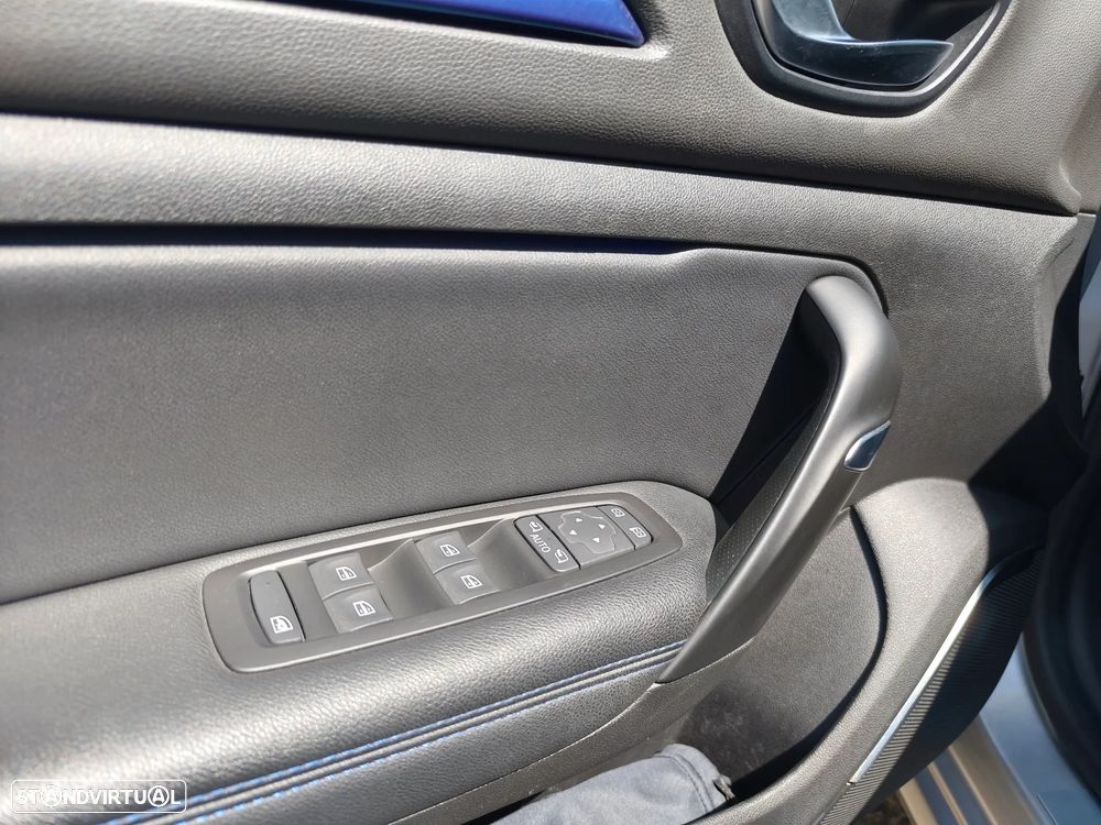 Renault Mégane Sport Tourer 1.5 dCi GT Line - 3