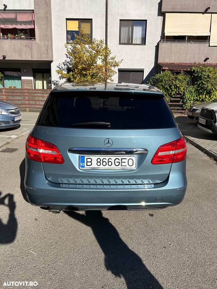 Mercedes-Benz B 200 CDI BlueEFFICIENCY - 4