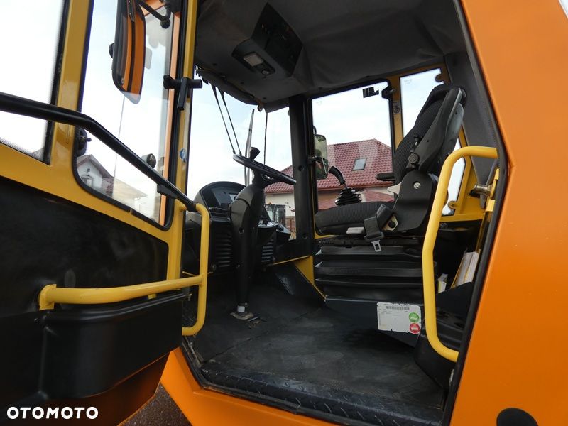 Bomag BW177D-4 / Walec Drogowy Guma - Stal / z Niemiec / 2600mtg / - 14