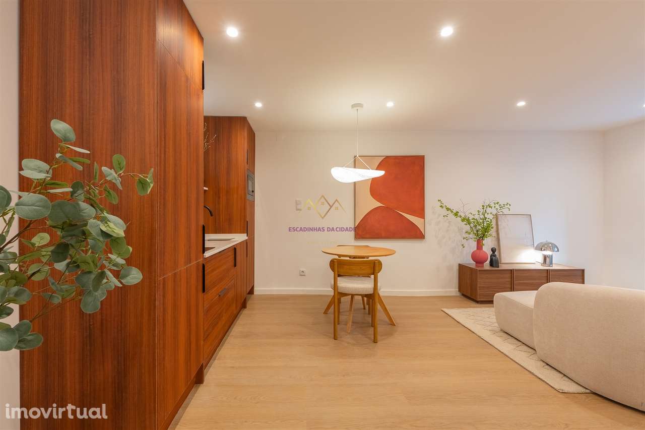 T1 na Ajuda junto ao Palácio - Grande imagem: 4/34