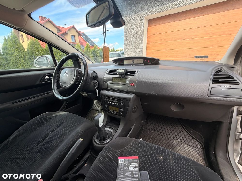 Citroën C4 1.6 HDi SX - 5