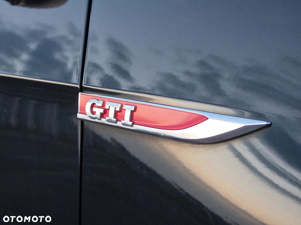 Volkswagen Golf 2.0 TSI BMT GTI Performance - 3