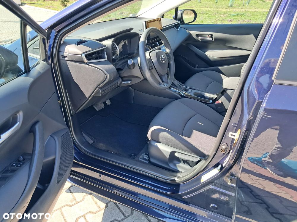 Toyota Corolla - 9