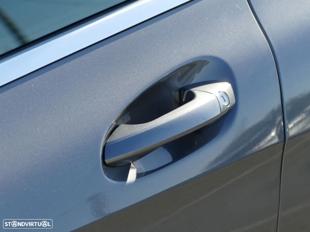 Mercedes-Benz A 180 d Urban - 5