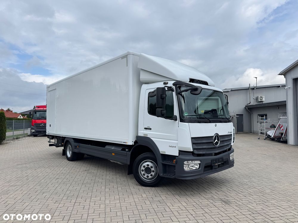 Mercedes-Benz ATEGO - 17