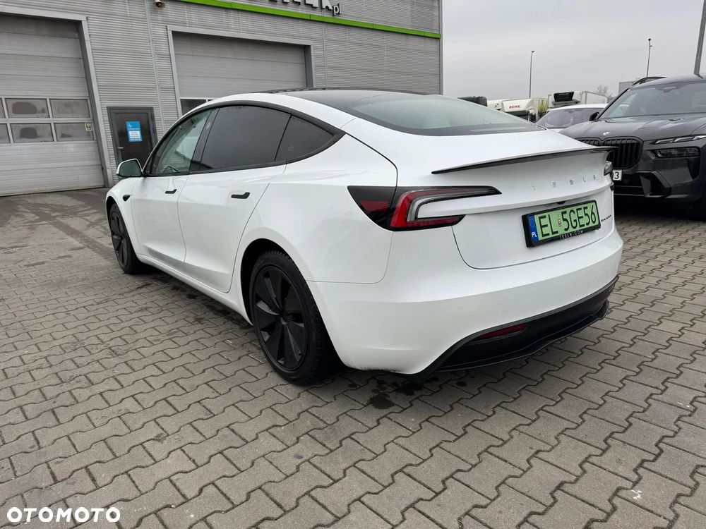 Tesla Model 3 Long Range AWD - 13