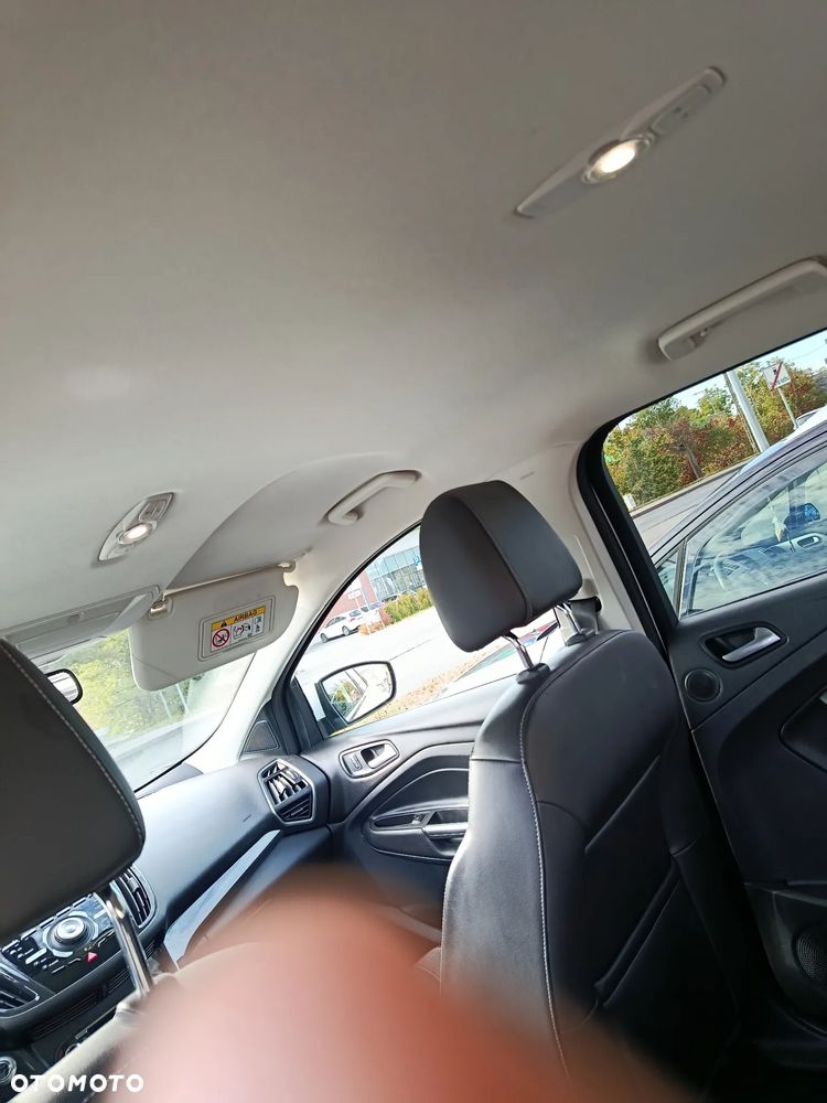 Ford Kuga 2015 photo 3