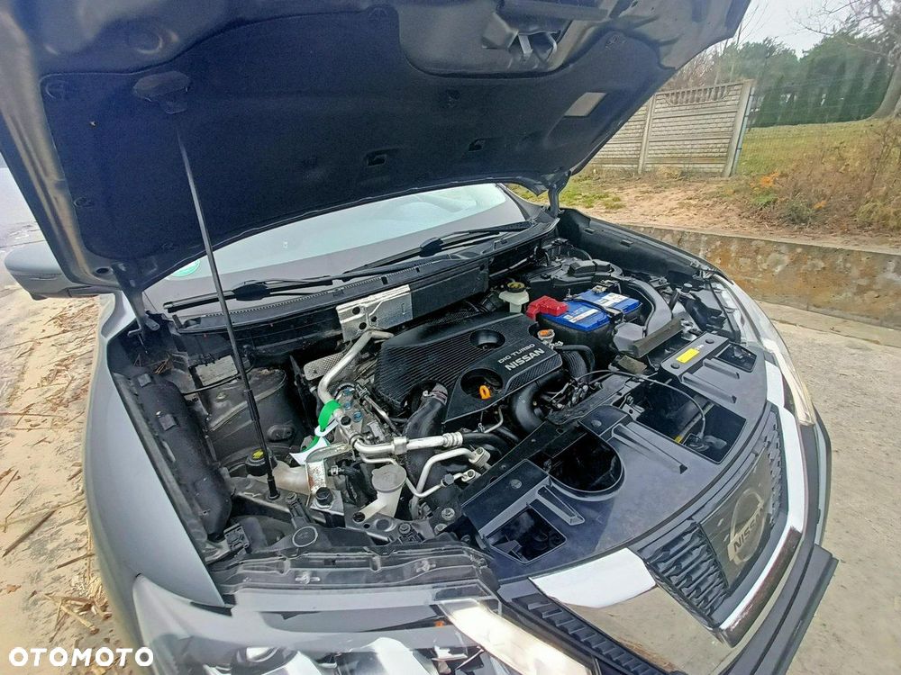 Nissan X-Trail 1.6 DIG-T Tekna 2WD 7os - 34