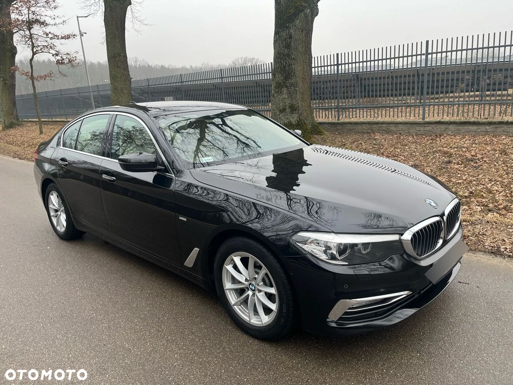 BMW Seria 5 530d Luxury Line - 7