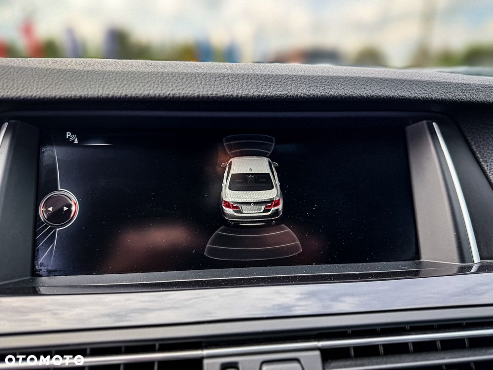 BMW Seria 5 525d Modern Line - 31