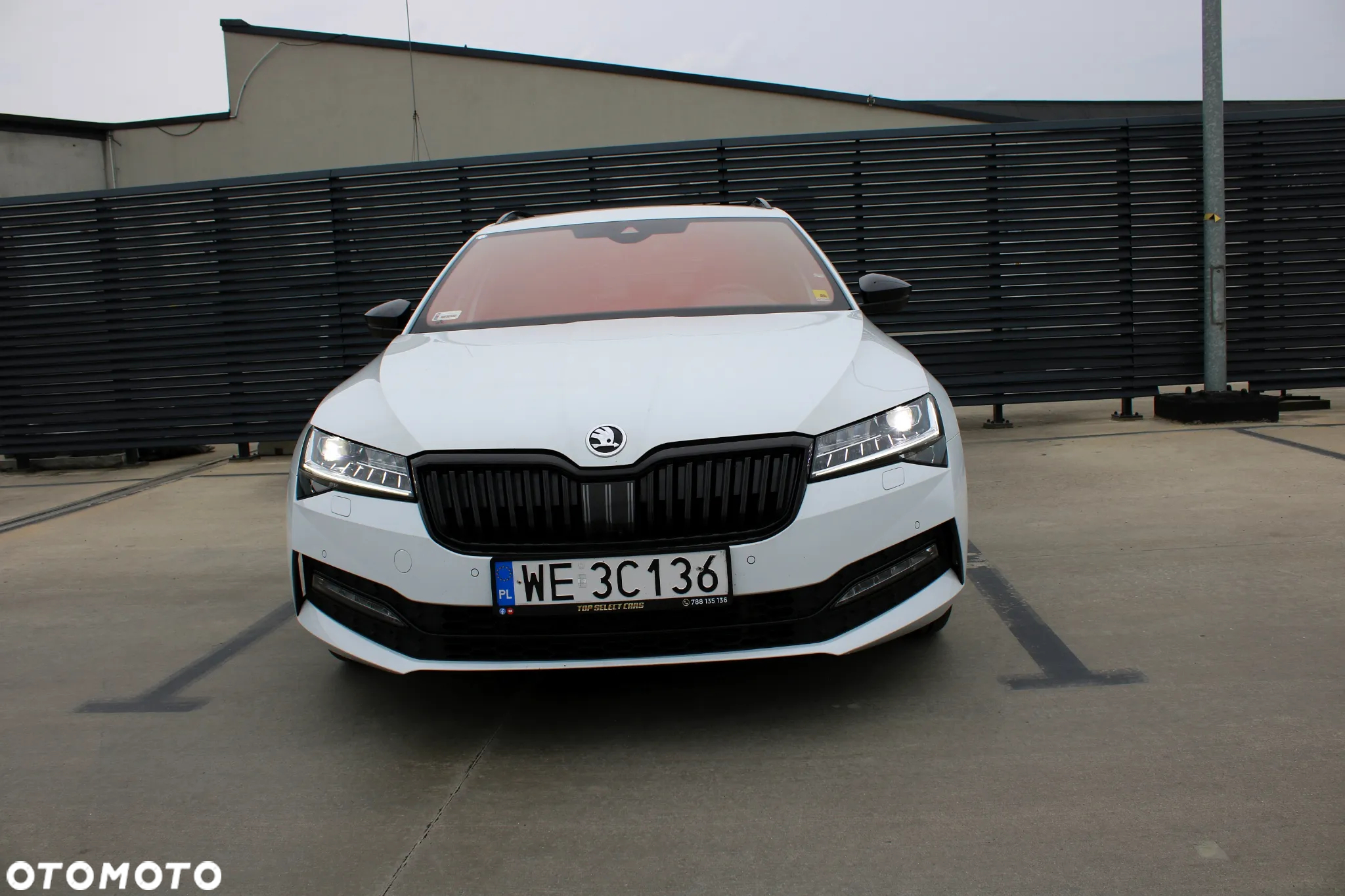 Skoda Superb 2.0 TDI SCR Style DSG - 34