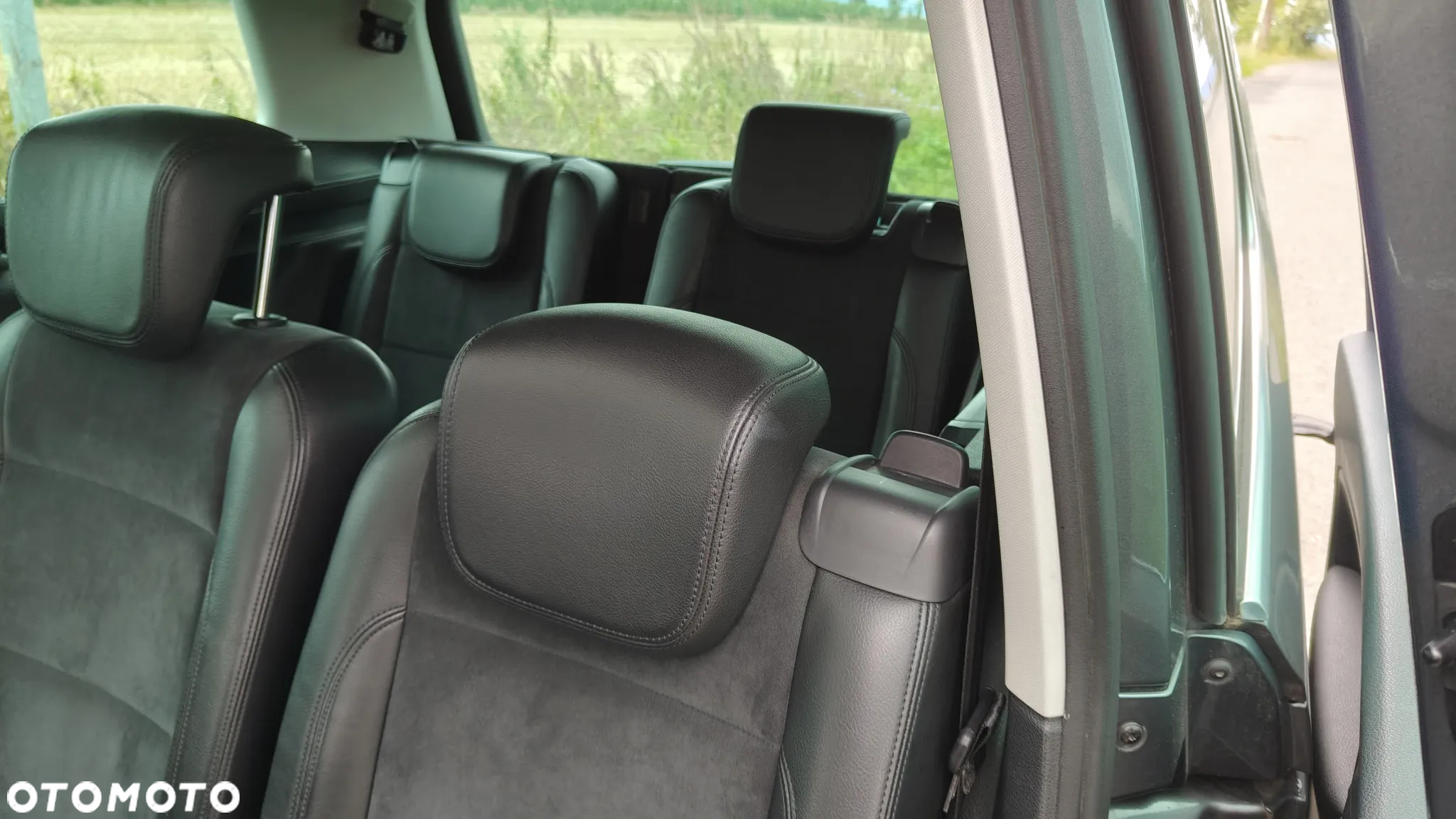 Volkswagen Sharan 2.0 TDI Highline DSG - 4