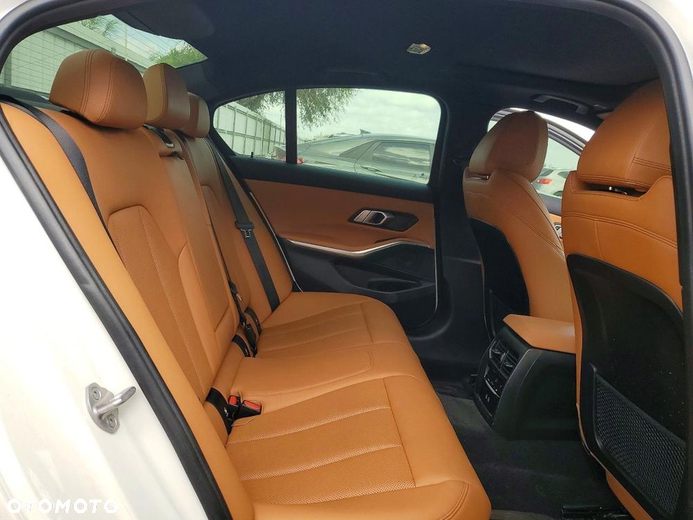 BMW Seria 3 - 9