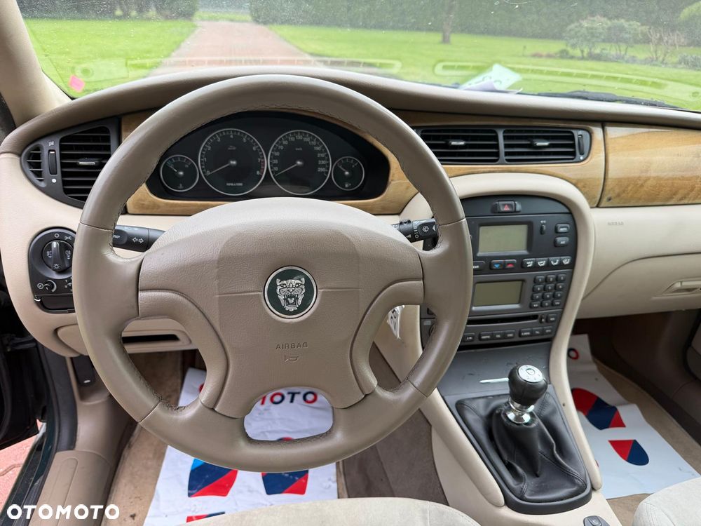 Jaguar X-Type 2.0 V6 Sport - 3