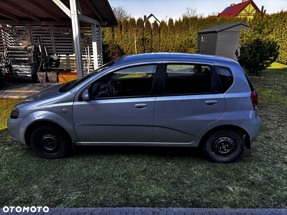Chevrolet Kalos - 6