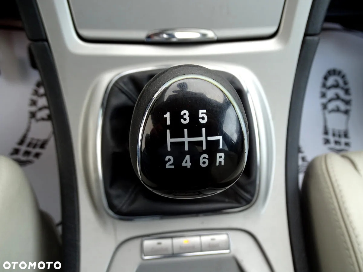 Ford S-Max 2.5 Titanium - 22