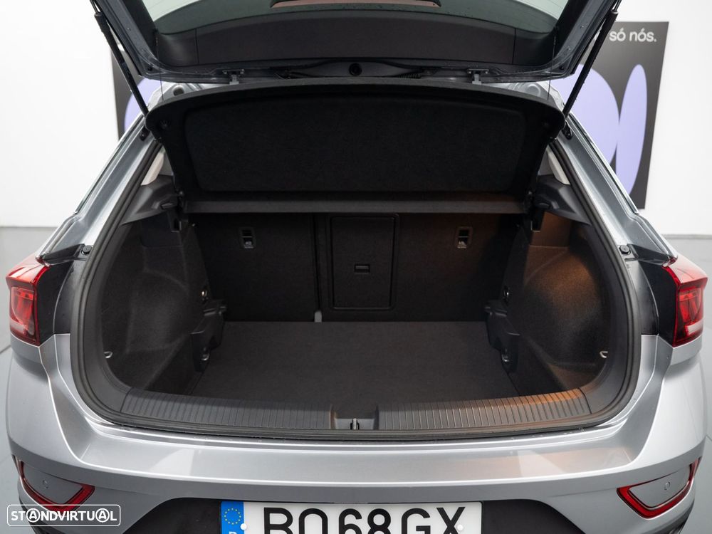 VW T-Roc 1.0 TSI Urban - 10