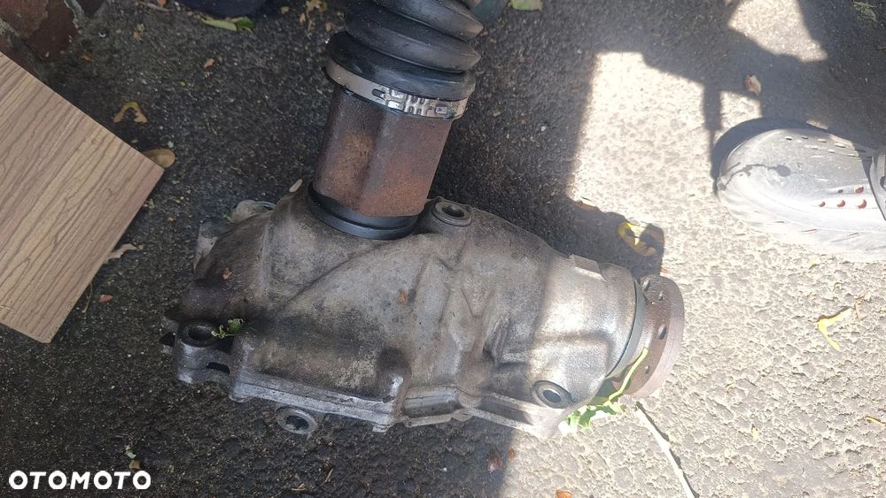 REDUKTOR BMW F10 F26 X4 X3 F25 LCI 8618381