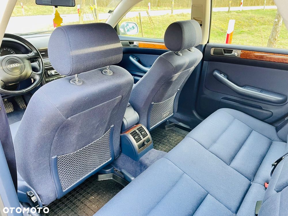 Audi A6 Limousine 2.8 Quattro - 8