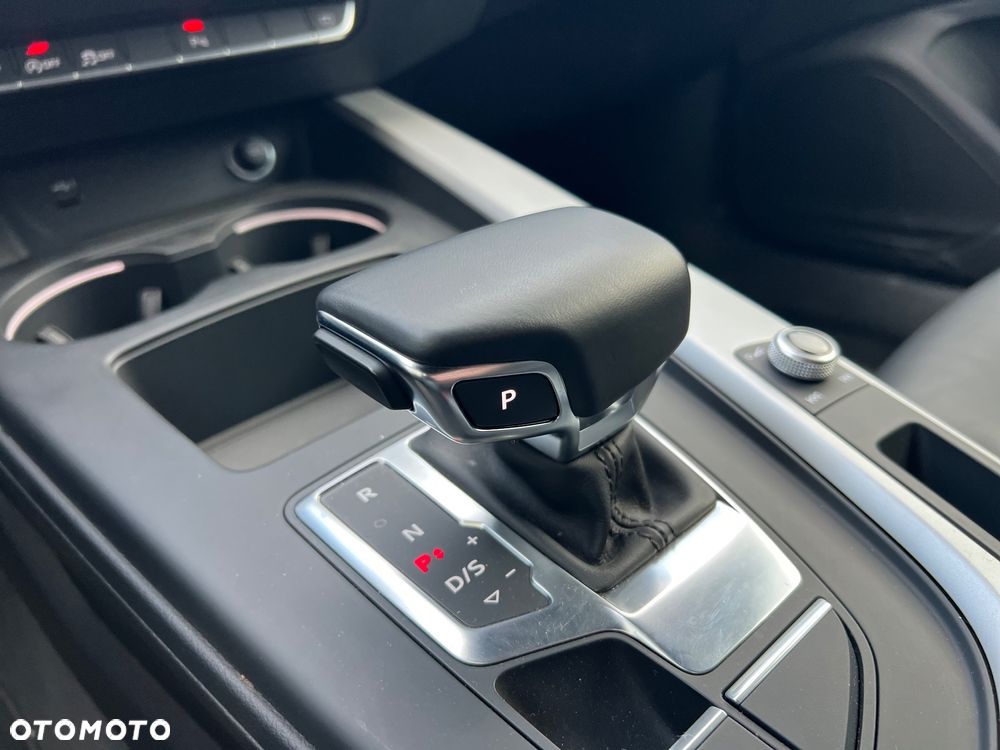 Audi A4 Avant 40 TDI quattro S tronic advanced - 16