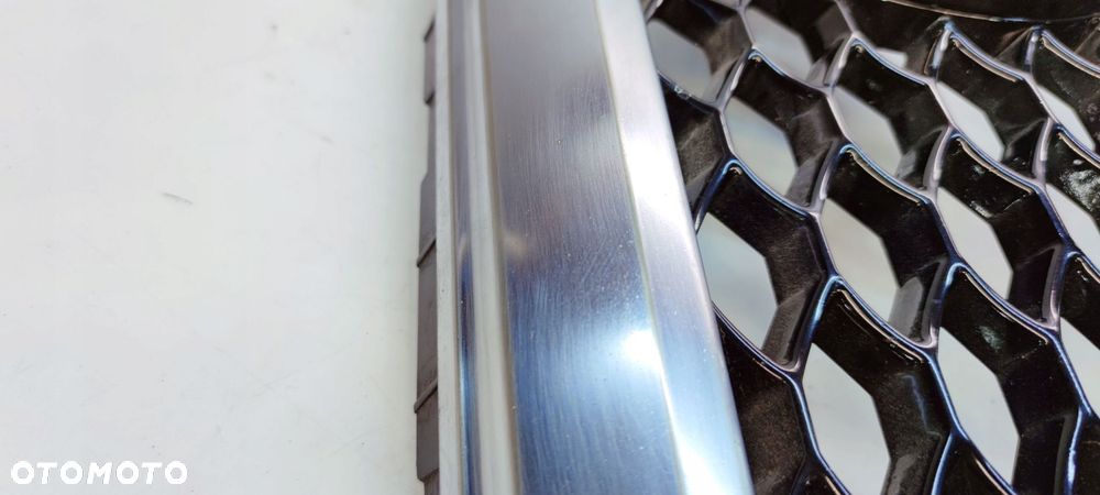 GRILL ATRAPA CHŁODNICY RADAR AUDI RS6 A6 C6 4F0853651AL 4F0853651AM - 10