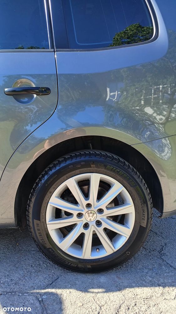 Volkswagen Touran 1.6 TDI DPF Trendline DSG - 16