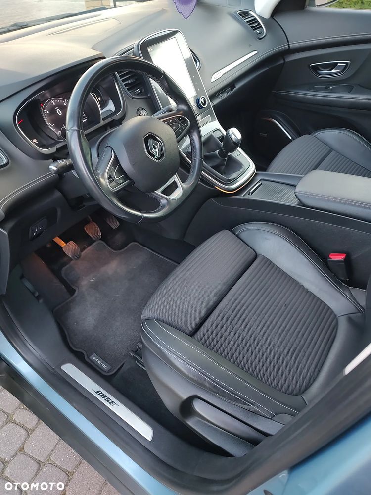Renault Grand Scenic BLUE dCi 120 BOSE EDITION - 10