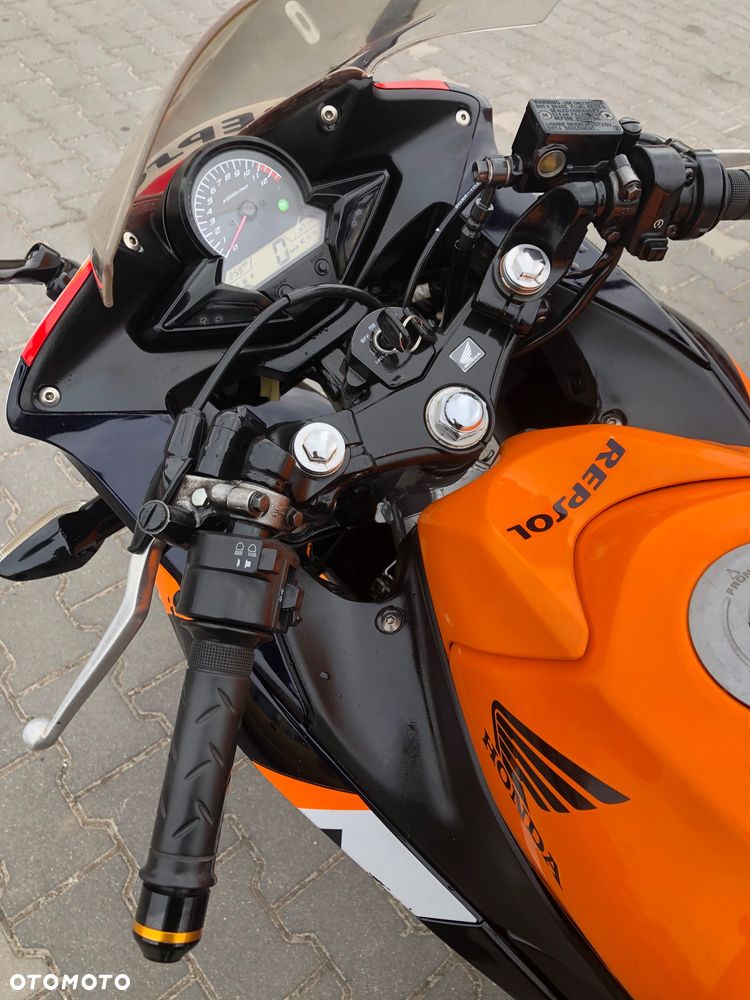 Honda CBR - 12