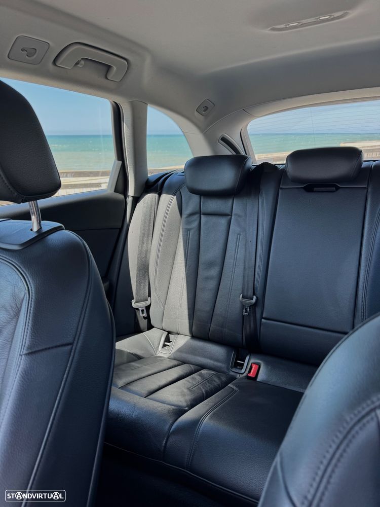 Audi A4 2.0 TDI - 21