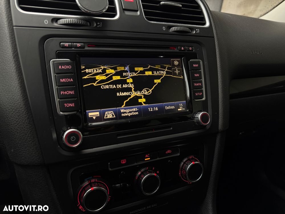 Volkswagen Golf 1.6 Comfortline - 18