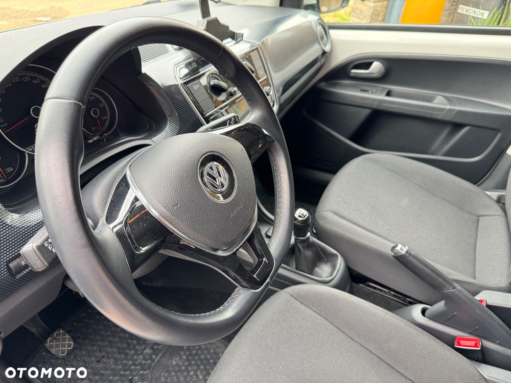 Volkswagen up! 1.0 move - 29