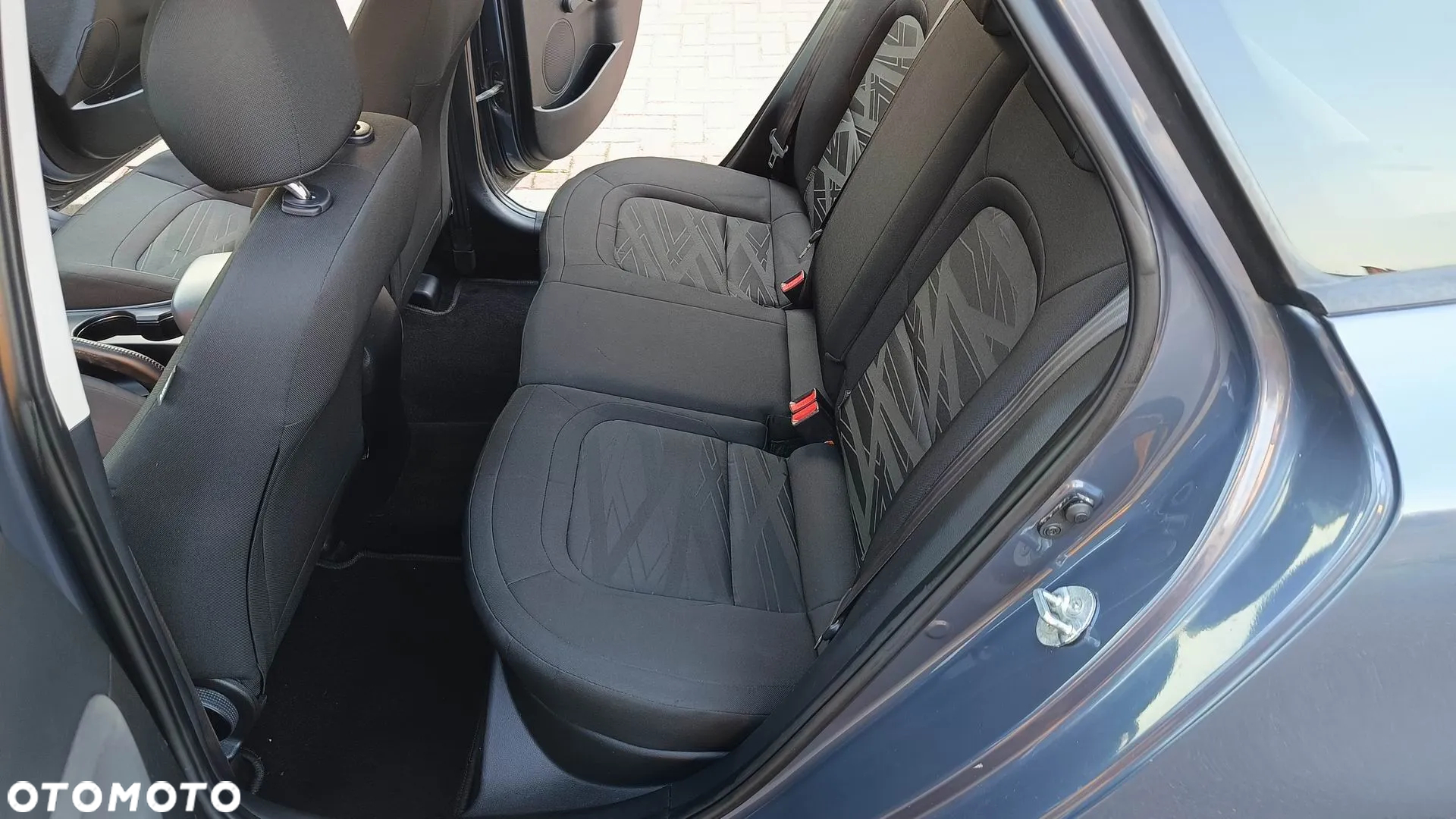 Kia Ceed 1.4 CRDi 90 Edition 7 - 16